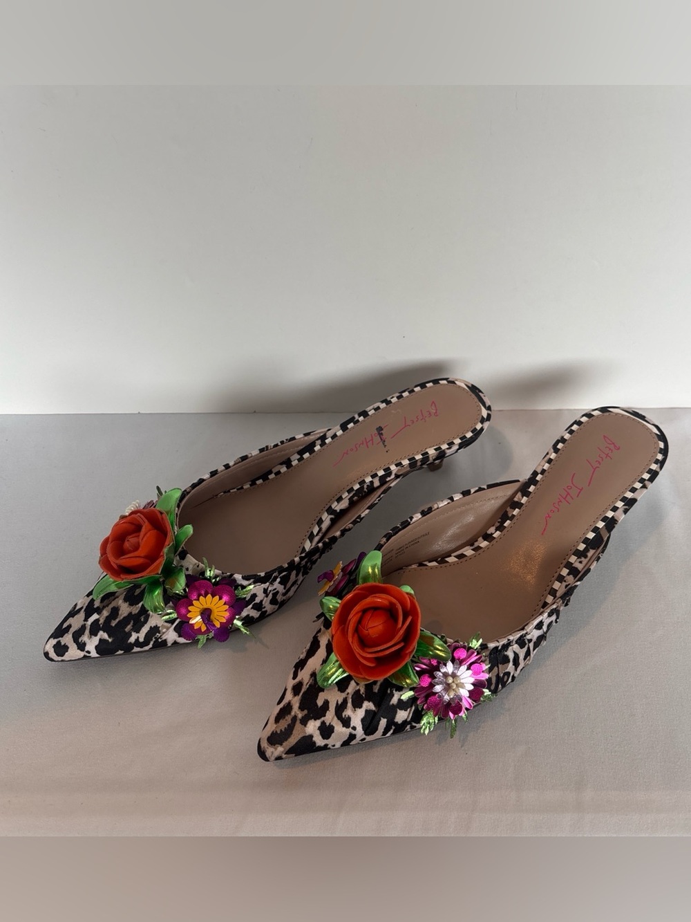 Betsey Johnson Leopard Floral Pointed Toe Mule Heels Size 7.5